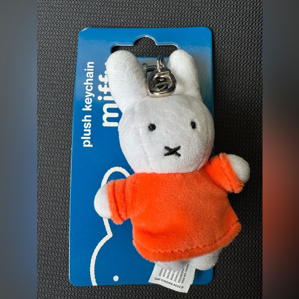 Smoko Miffy Plush Keychain - Orange and White